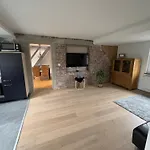 Διαμέρισμα Saarner Loft *
